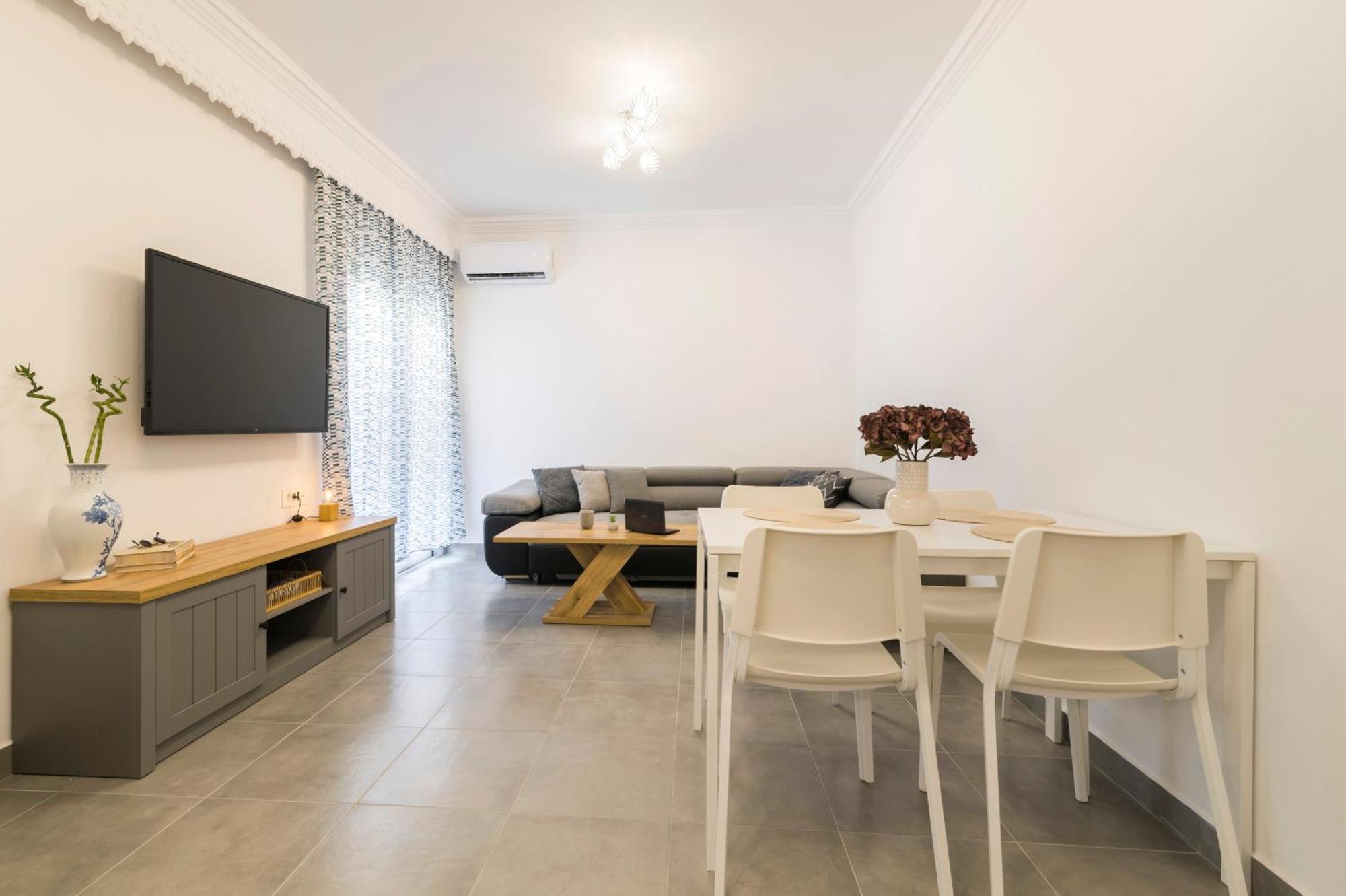Mailo&Luke Apartments Rhodes City Екстер'єр фото