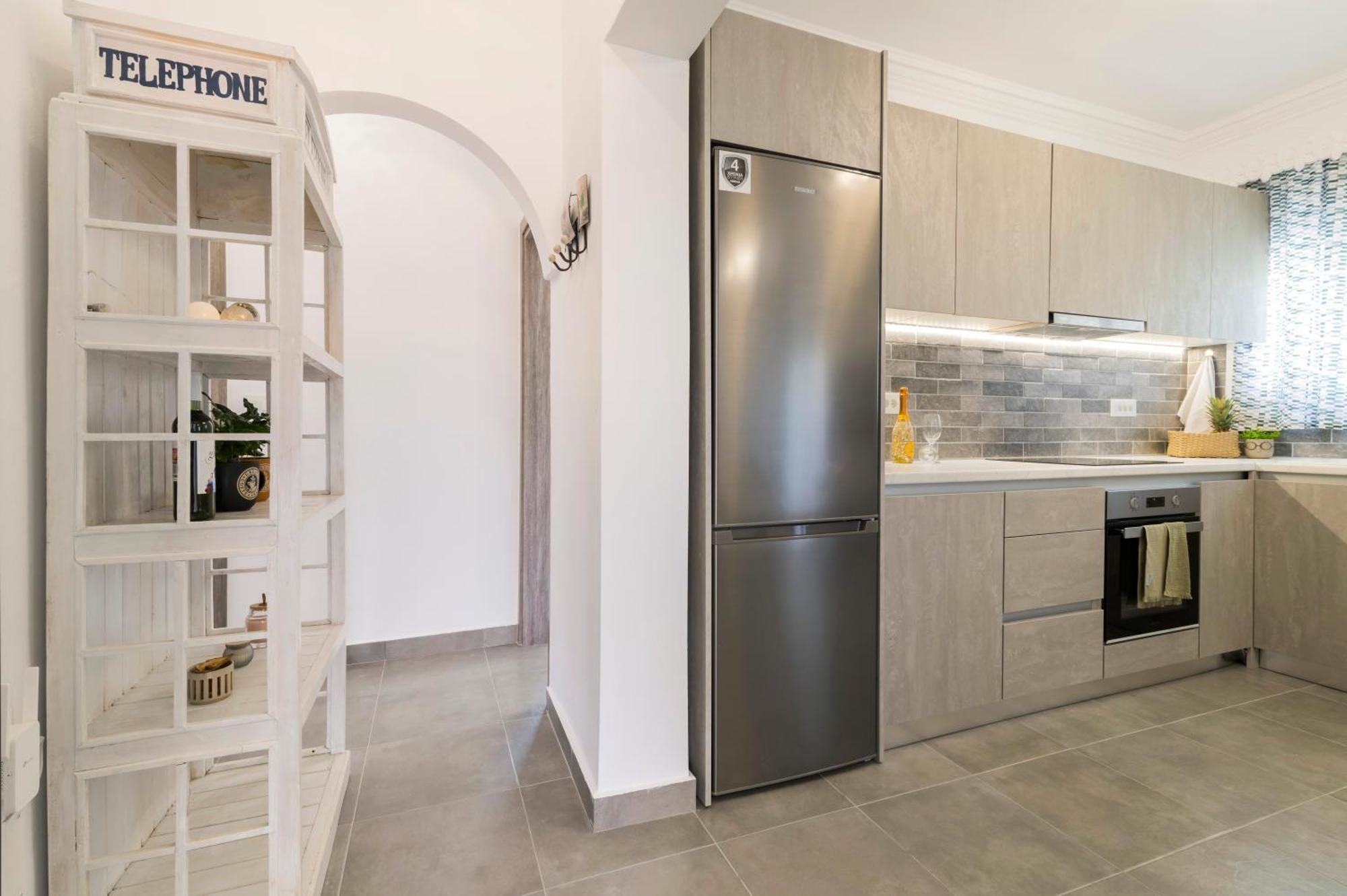 Mailo&Luke Apartments Rhodes City Екстер'єр фото